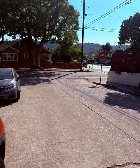 3510 Maceo — Photo 26