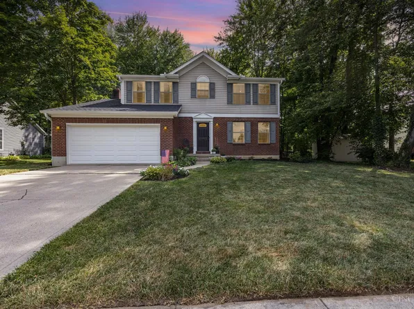 1323 Statewood Ct, Amelia, OH 45102