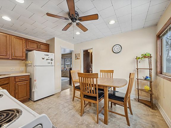 4th image of 4714 Schwartz Ave