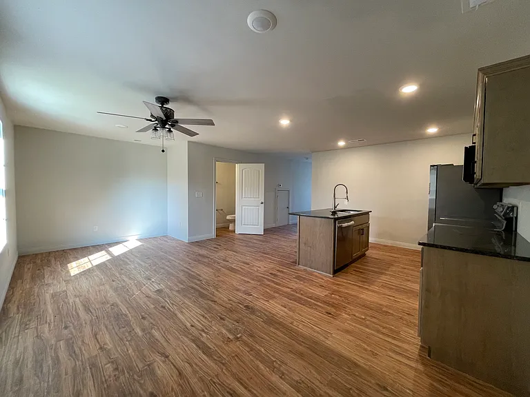 785 Rodeo Ln — Photo 14