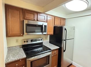 801 W Stoughton St, Urbana, IL 61801