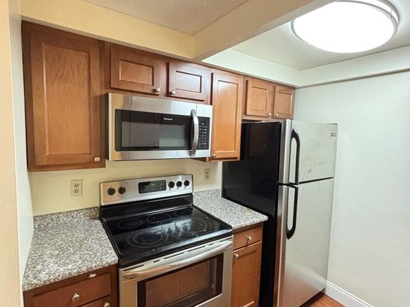 801 Stoughton St #248