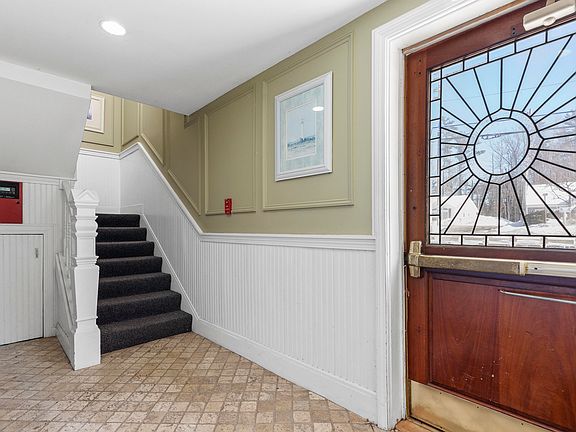 3rd image of 306 Eddy Road #307