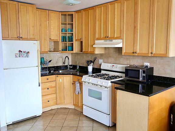 2nd image of 1155 Welling Ct #2
