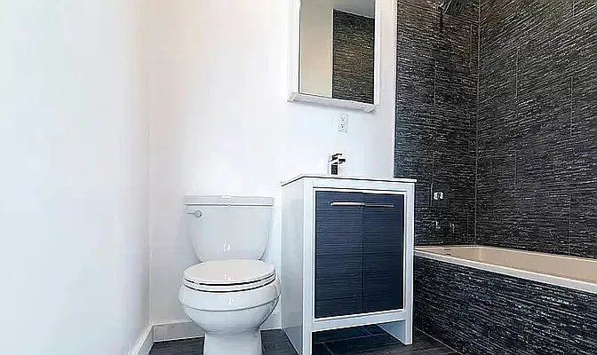 Rented by Safdie Realty Group | media 6