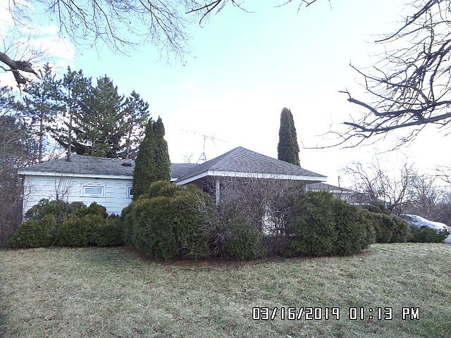 1st image of 38915 N Northwestern Ave