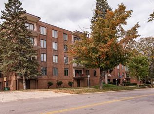 317 6th Ave SW APT 406, Rochester, MN 55902