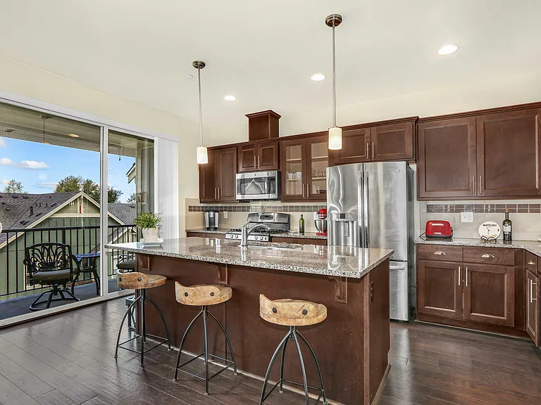 2523 NE Mulberry Walk — Photo 9