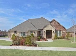 601 Bridgeview Pl, Edmond, OK 73003