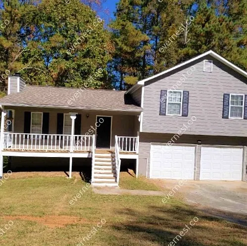229 Hampton Dr
