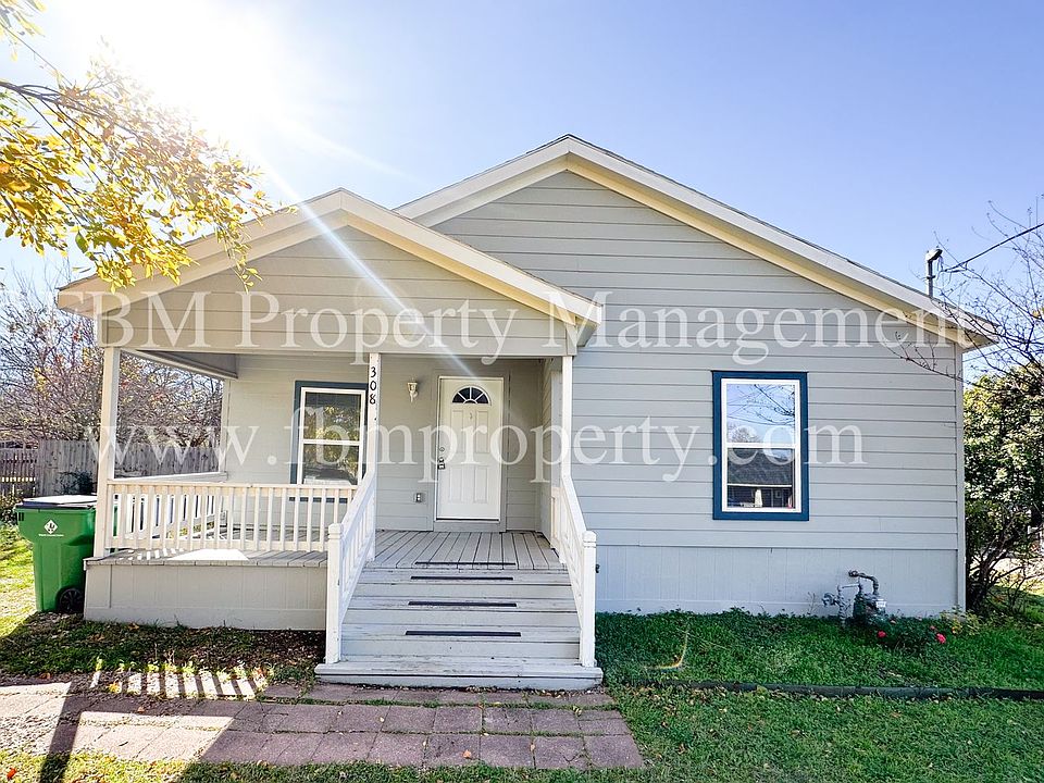 1st image of 308 E Parks Ave
