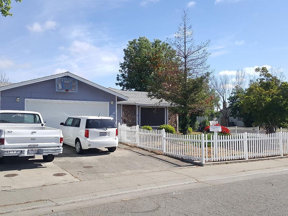2nd image of 8249 Home Country Way