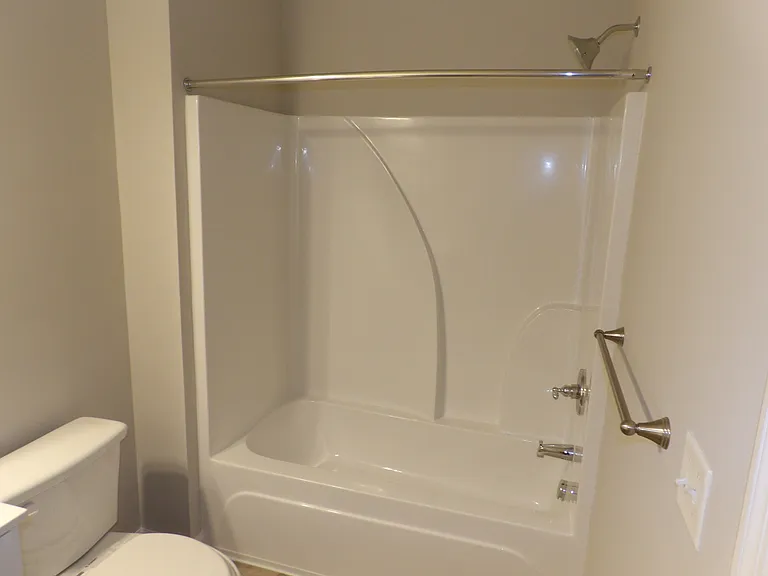 Joiner Crossing Apartments — Photo 19