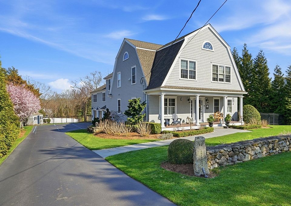 1st image of 10 Loring Ave