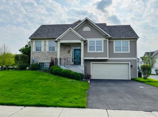 24643 John Adams Dr, Plainfield, IL 60544