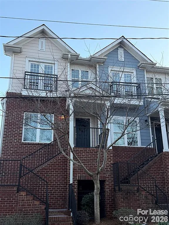 2 bed, 1274 sqft, $2,150 — Photo 1