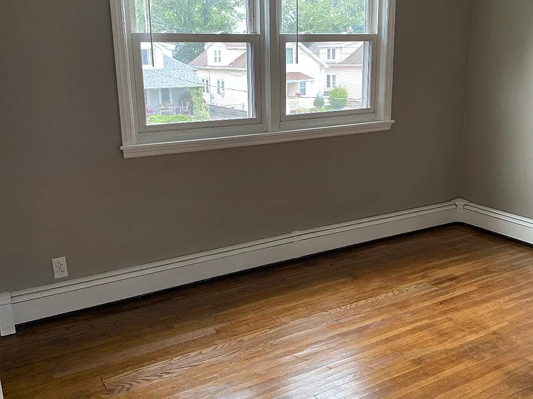 83 Kimberly Ave — Photo 7