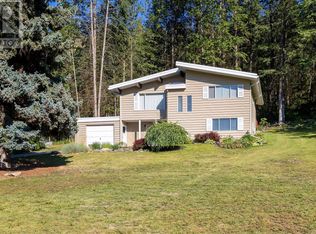 699 Curtis Rd, Kelowna, BC V1V2C9