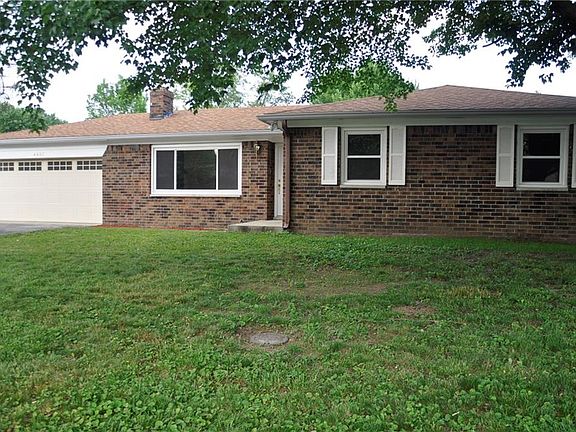 2nd image of 4407 Aspen Dr