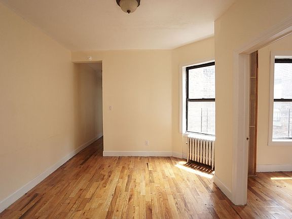 5th image of 26 Saint Nicholas Pl APT 5A