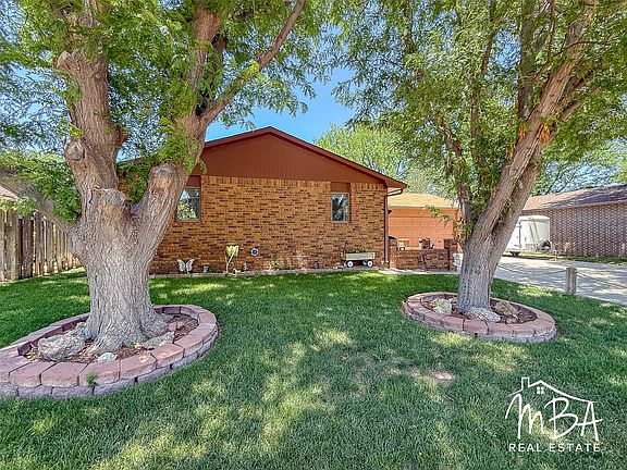 4th image of 2905 Squire Pl