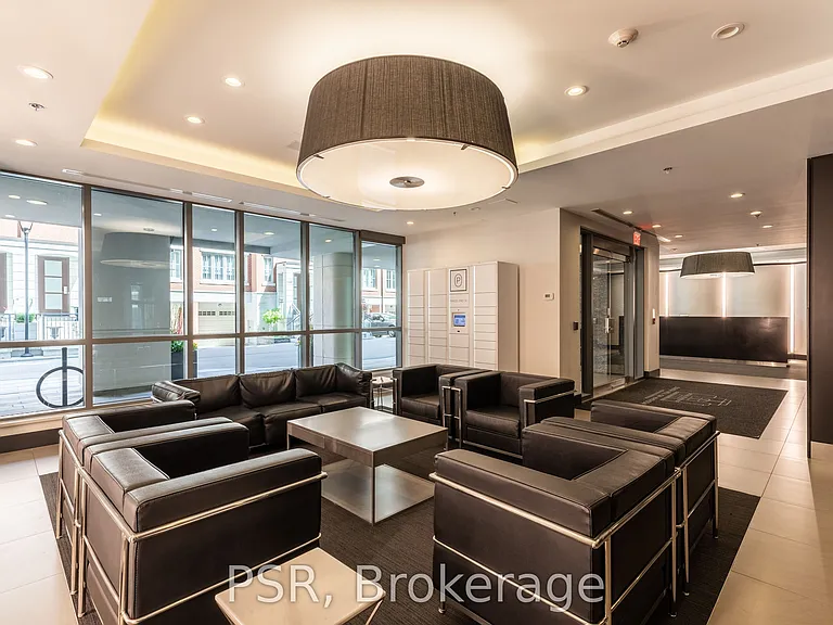 377 Madison Ave #318 — Photo 4