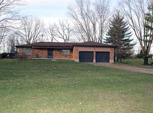 7456 Strout Rd, Clarksville, OH 45113