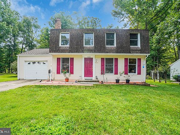 2nd image of 15809 Lazy Day Ln