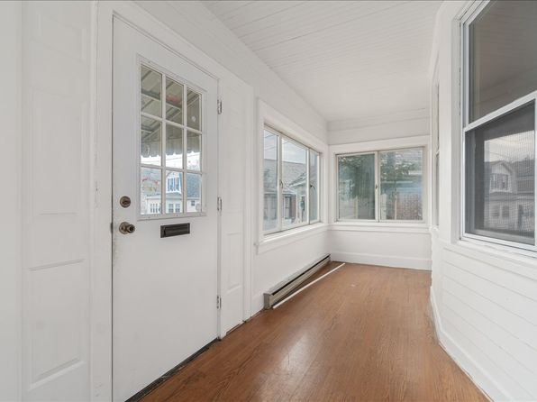 13 S Marshall St #1, Albany, NY 12209