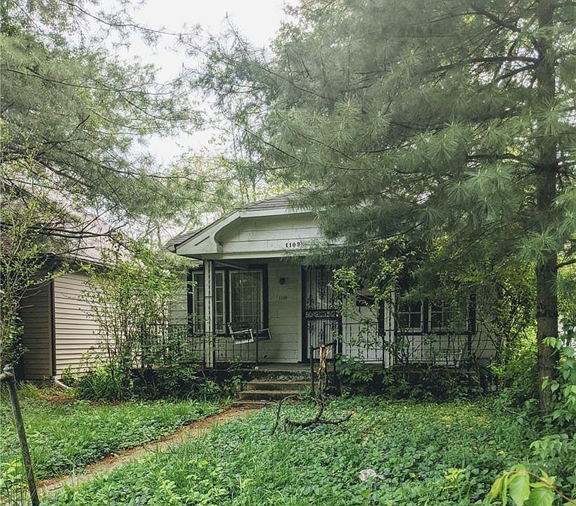 2nd image of 1109 W 36th St