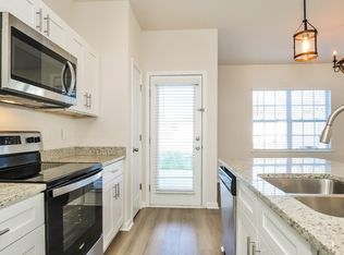 797 Collinwood Dr #1015, Burlington, NC 27215