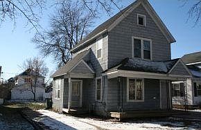 2nd image of 136 5th St