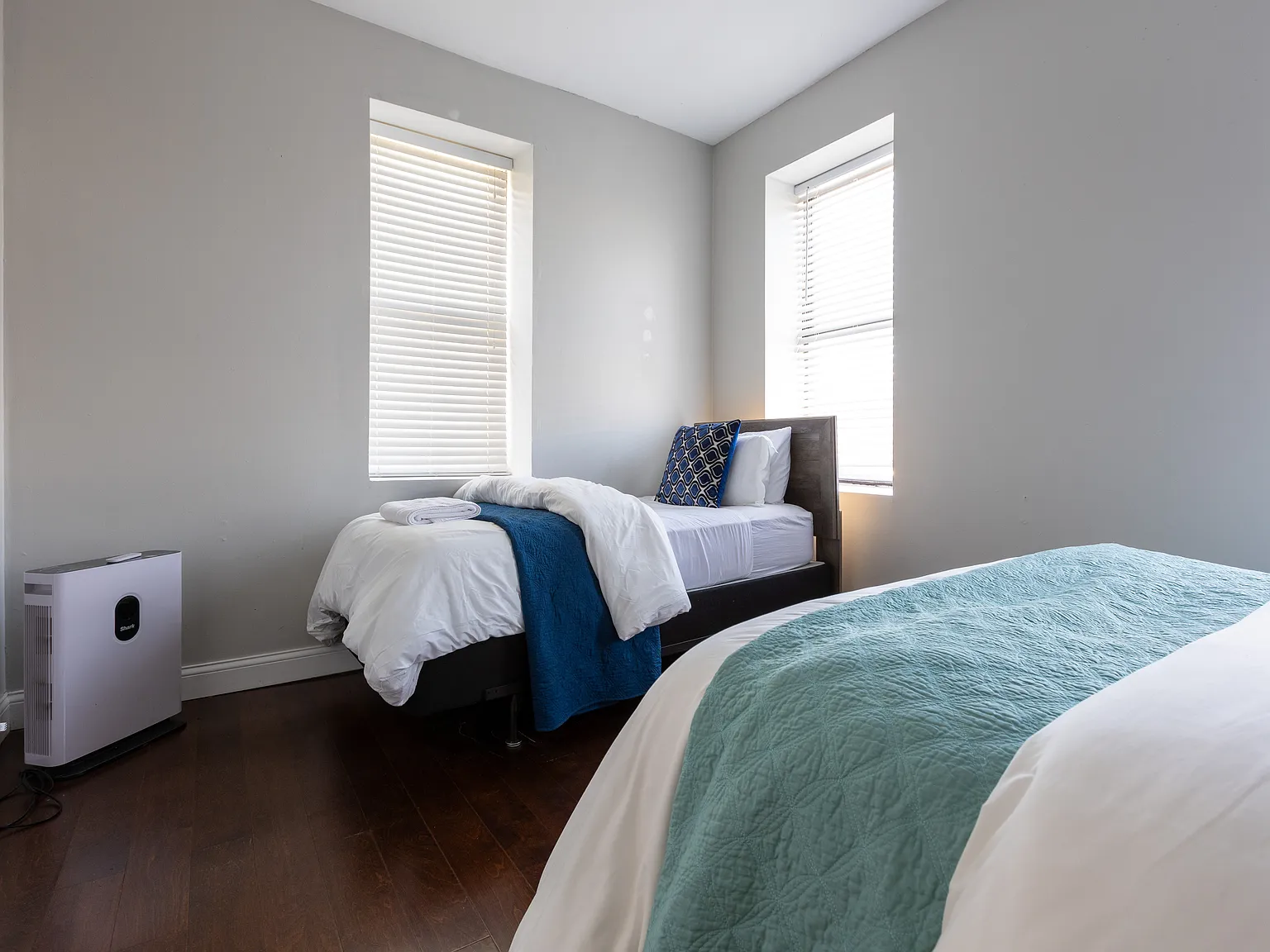 3 bed, 1400 sqft, $3,000 — Photo 3