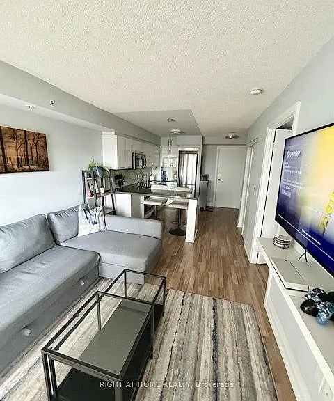 555 Wilson Ave #508 — Photo 6