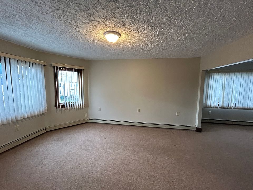 1st image of 86 Medford St Floor 2