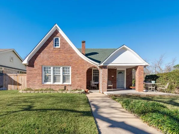 2600 S Adams St APT 100, Fort Worth, TX 76110