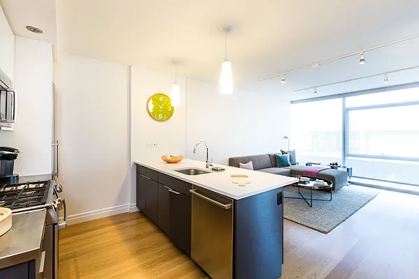 Rented by Two Trees | media 16