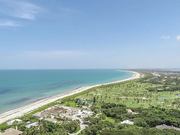 4th image of 2636 Ocean Dr APT 105