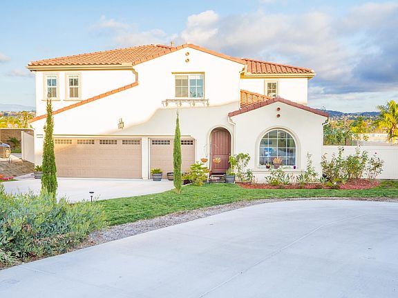 2nd image of 610 Amarra Ln