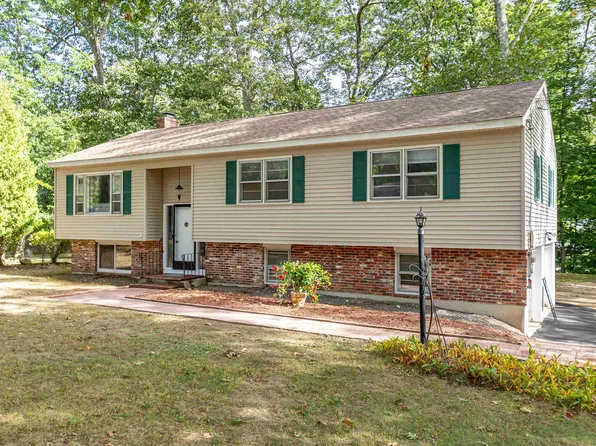 11 Easthill Drive, Hudson, NH 03051