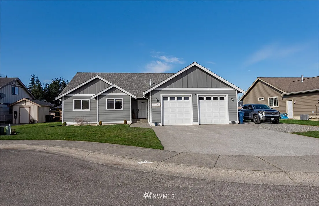 412 Westview Place photo 1
