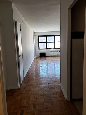 Sold by Schwartz Barton & Associates LTD | media 17