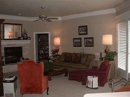 5th image of 1909 Ivygreen Ct