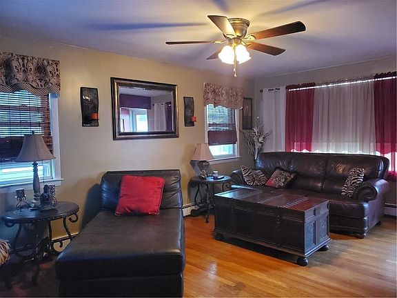 3rd image of 38 Crandall St