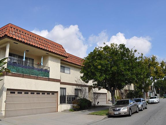 5th image of 415 E Lexington Dr
