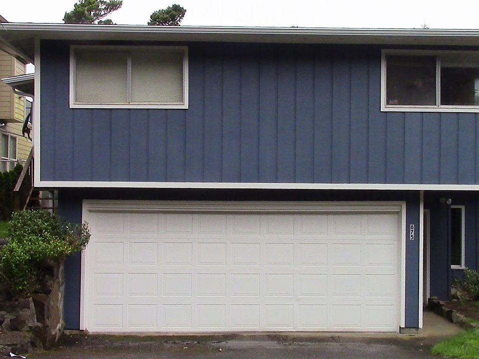 1st image of 675 SE Keel Ave