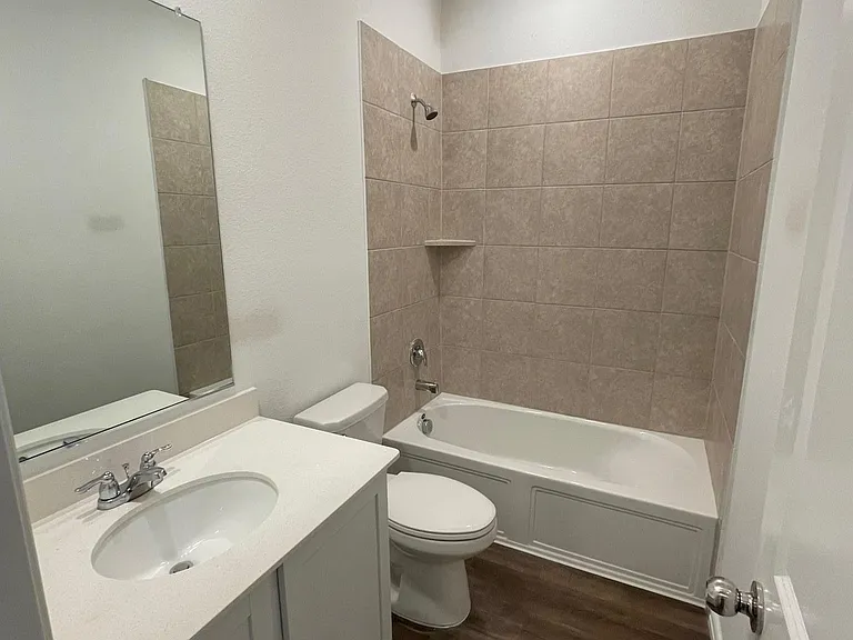 3700 Milkweed Rd — Photo 8