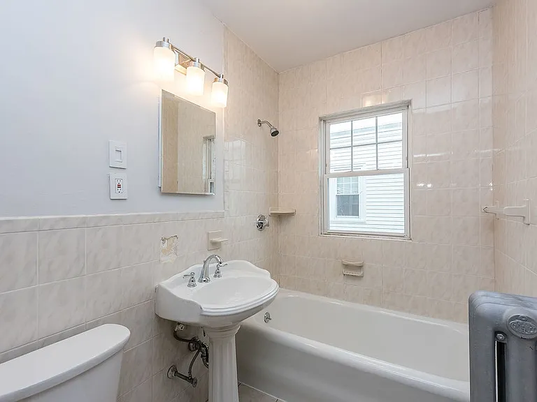 702 Adams St #1 — Photo 18