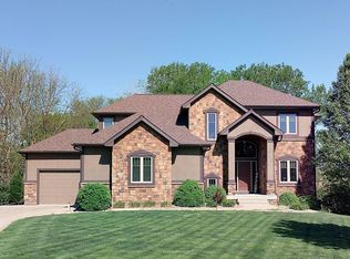 5525 NW 78th Ct, Johnston, IA 50131