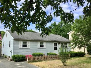 309 Sunrise Ter, Springfield, MA 01119